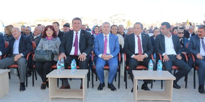 Tyana Park Sitesinde 144 Konutun Anahtarı Teslim Edildi