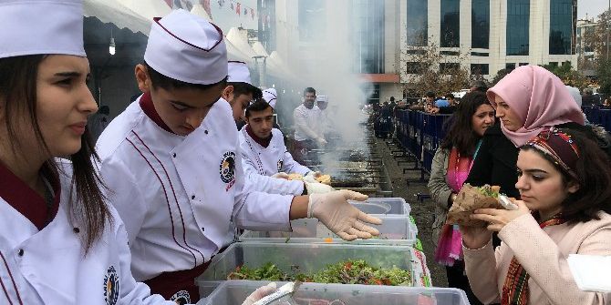 Kartal’da Vatandaşlar Hamsiye Doydu