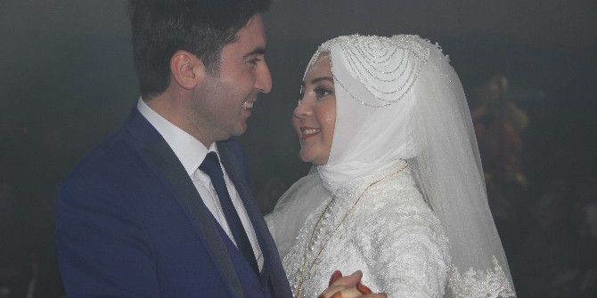 Acıyı Mutluluk İle Tamamladılar