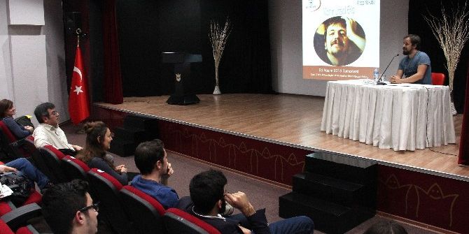 ’Benim Adım Feridun’ Filminin Yazarı Edebiyatseverlerle Buluştu