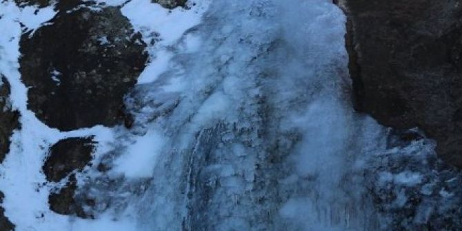 Tokat’ta Şelale Dondu