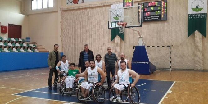 Osmangazi Farklı Kazandı