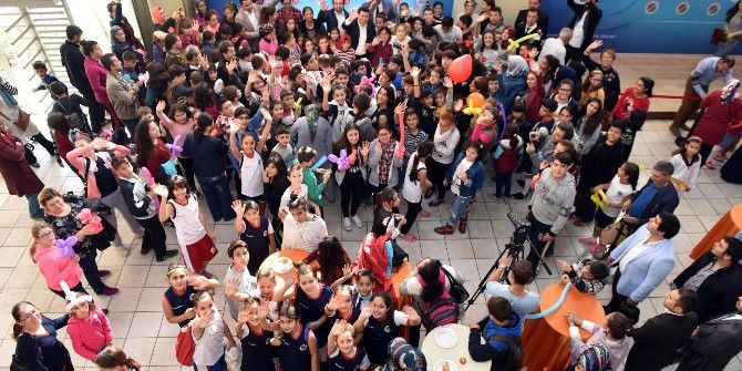 Kepezli 215 Öğrenciye Doğum Günü