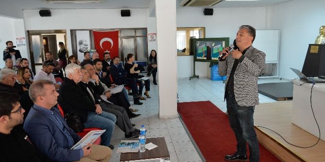 Başkan Uysal, ‘Kentsel Dönüşüm Semineri’ne Katıldı