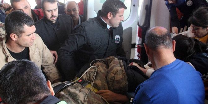 Tunceli’de Yaralanan Askerler Elazığ’a Getirildi