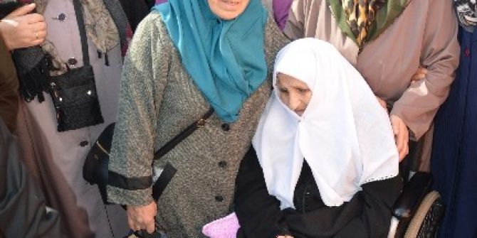 Niksar’da 38 Kişilik Umre Kafilesi Kutsal Topraklara Uğurlandı