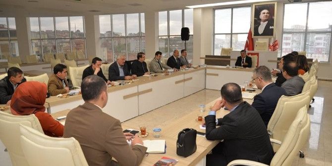 Başkan Yağcı, Haftalık İstişare Toplantısı Yaptı