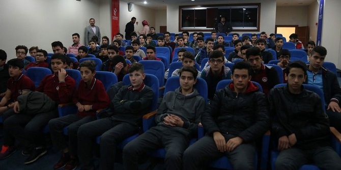 "Dünyanın Renkleri" Esenler’de