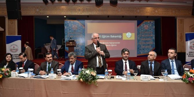 Vali Tuna İl Milli Eğitim Müdürleriyle Bir Araya Geldi