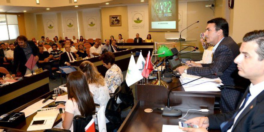 Osmangazi’den Sırp Katliamına Kınama