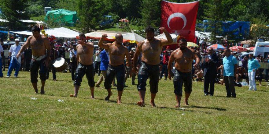 Pelitözü Kızılot Yayla Şenlikleri