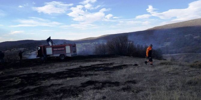 Vatandaşlar Sebebi Belirlenemeyen Yangınlardan Endişeleniyorlar