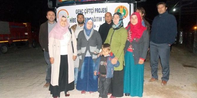 Genç Çiftçilere Hayvanları Teslim Edildi