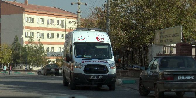 Okulda Gıda Zehirlenmesi Şüphesi