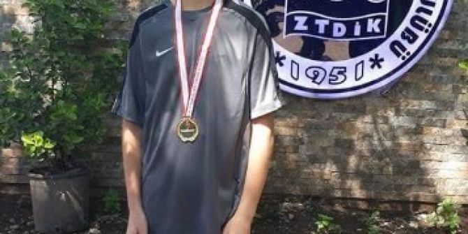Umur Uygar Orhan Denizli’den Madalya İle Döndü