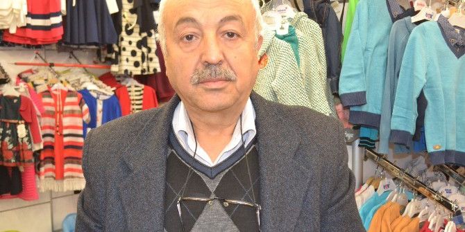 Eskisini Bıraktı, Yenisini Çaldı