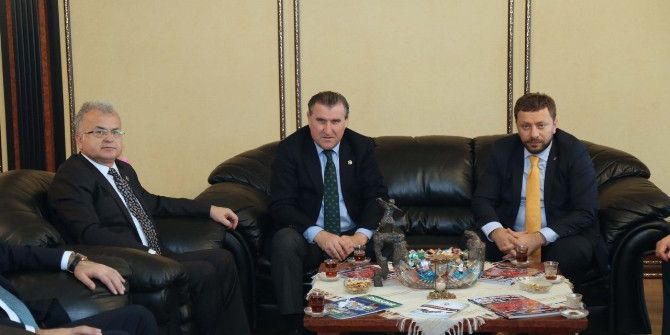 Rize’de 5 İlçenin Çöp Sorunu Masaya Yatırıldı