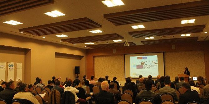 Turizm Çalışanlarının Geleceği Tartışıldı