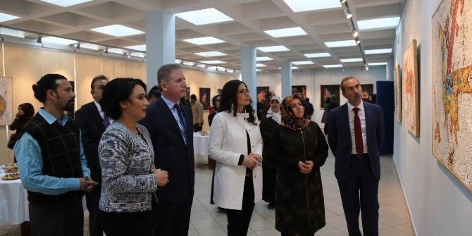 Sivas Valisi Gül, Resim Ve Fotoğraf Sergisi Açtı