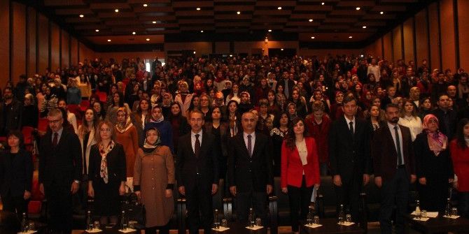 Cü’de ’Kadın, Güç Ve Mutluluk’ Paneli