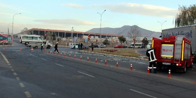Kayseri’de 2 Kazada 31 Kişi Yaralandı