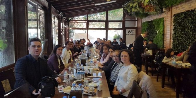 Burhaniye Celal Toraman’da Veliler Yemekte Buluştu