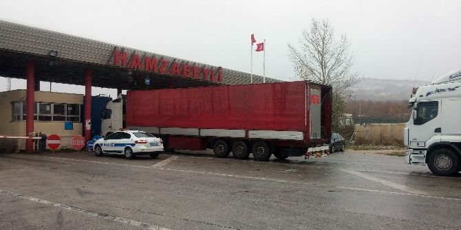 Edirne’ye Mevsimin İlk Karı Düştü