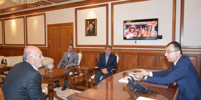 Vali Toprak Akçadağ Heyetini Kabul Etti