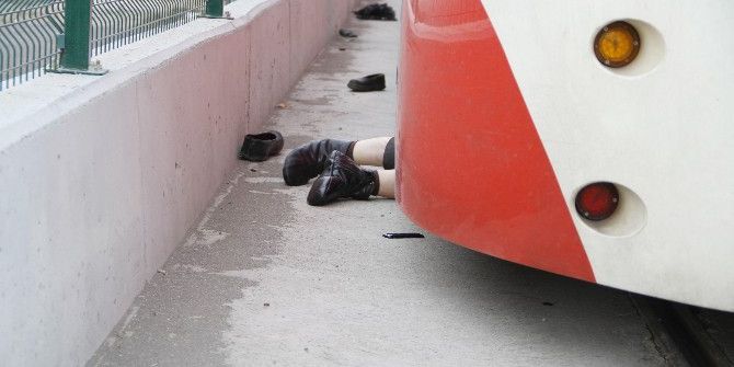 Tramvayın Çarptığı Yaşlı Adam Hayatını Kaybetti