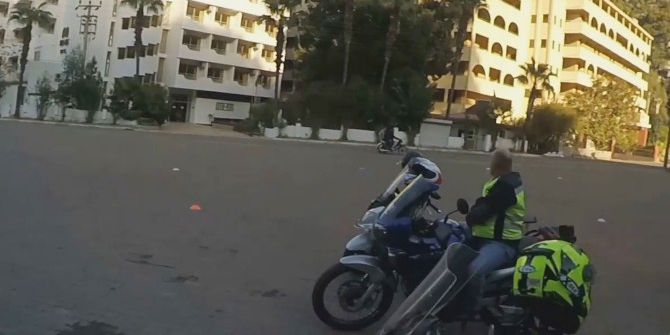 3 Kişinin Bindiği Motosiklet Kaza Yaptı