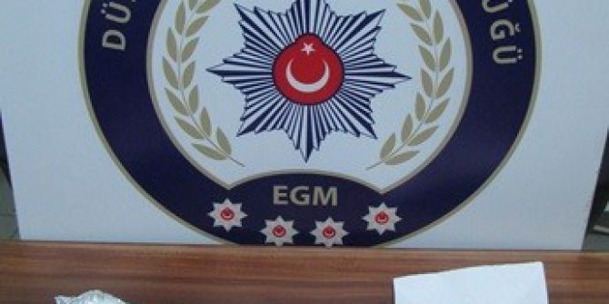 Uyuşturucu Madde İle Yakalanan Şahıs Tutuklandı
