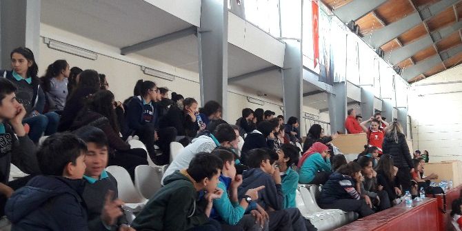 Serik’in Voleybolda "Yıldız Sultanları Ve Efeleri " Turnuvası Başladı