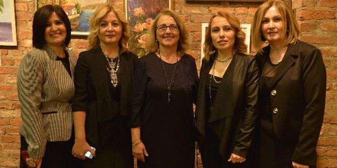 Renklerin Neşesi Sergisi Açıldı