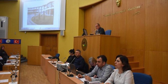 Düzce Belediyesinin 2017 Bütçesi 255 Milyon Lira