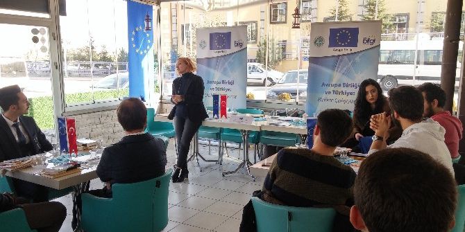 Ab Bilgi Merkezi ‘Halkla Diyalog Etkinlikleri’ni Sürdürüyor