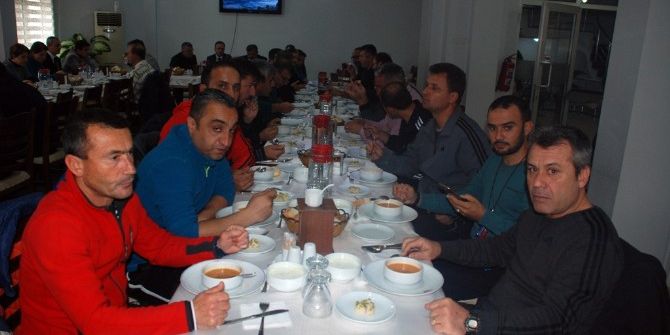 Beden Eğitimi Öğretmenleri Bayramiç’te Toplandı