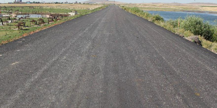 Cihanbeyli’de Asfaltlama Çalışmaları Sürüyor