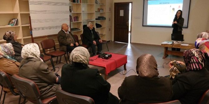 Kadın Danışma Merkezi, Özel İnsanların Ailelerine Destek Veriyor