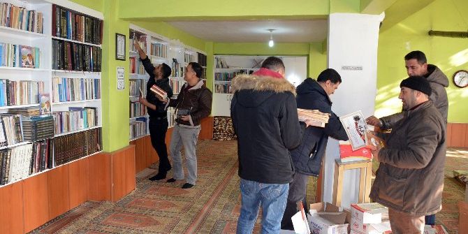 Iğdır’da Camide Kütüphane Dönemi