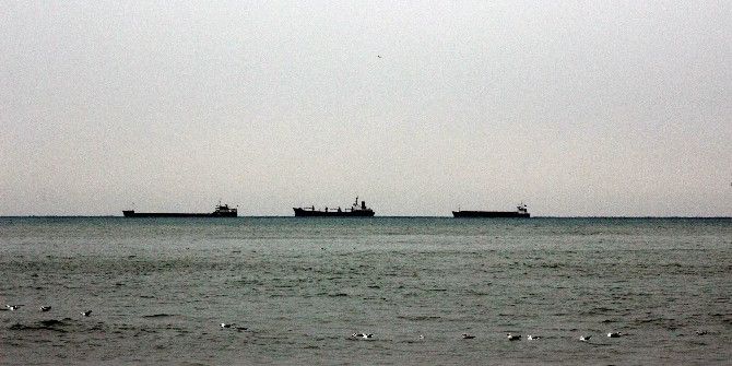 Marmara Denizi’nde Poyraz Etkisini Sürdürüyor