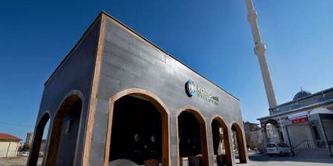 Kocasinan Belediyesinden Selçuklu Mimarisine Uygun Modern Kemerli Şadırvan