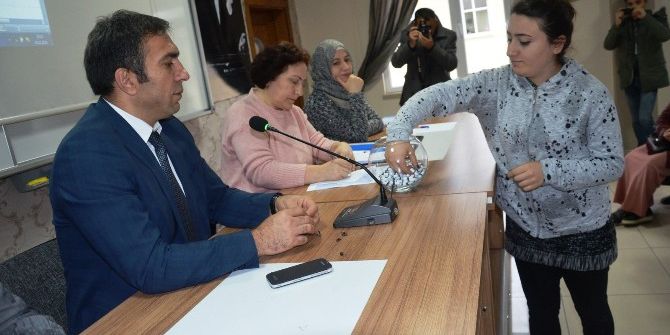 170 Kişi Başvurdu, 16 Kişi Alındı