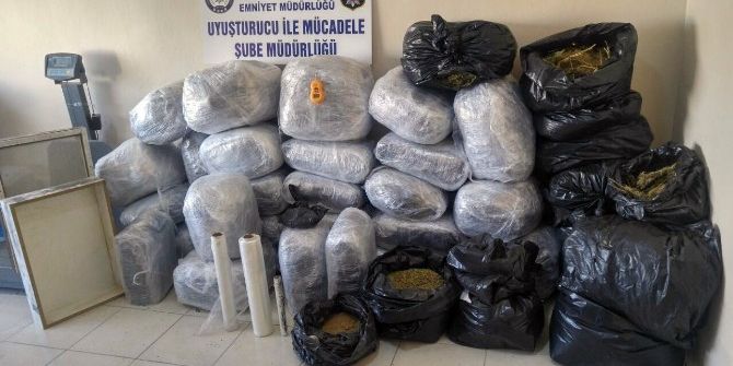 Batman’da 228 Kilogram Esrar Ele Geçirildi