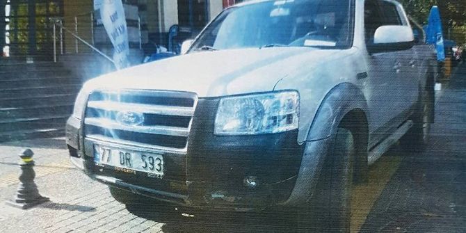 Yalova Zabıtasından Belediye Aracına Ceza