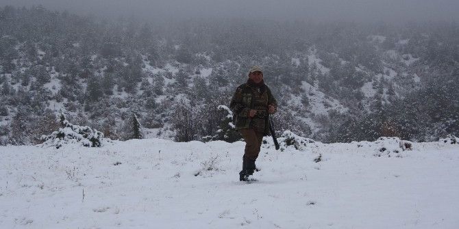 Derbent Beyaza Büründü