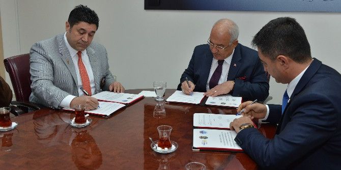 Mersin’de Şehit Yakınlarının Diş Bakım Ve Tedavileri Ücretsiz Yapılacak