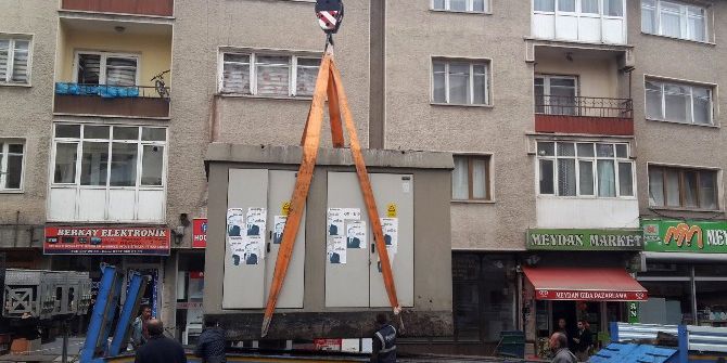 Büyükşehir Trafoların Yerlerini Değiştiriyor