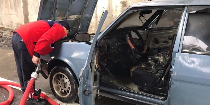 Düzce’de Seyir Halindeki Otomobil Yandı