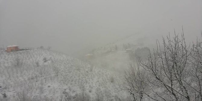 Gümeli’ye İlk Kar Düştü