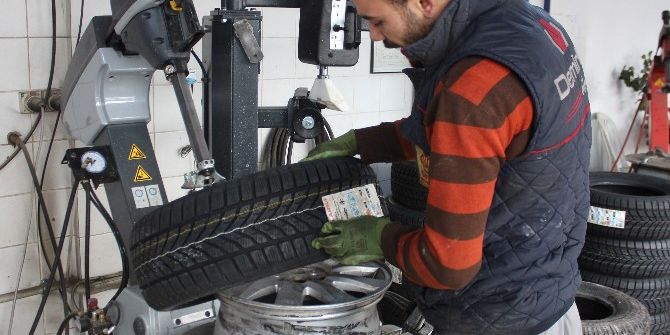 1 Aralık Öncesi Lastikçilerde Yoğunluk